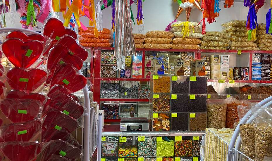 Mexico_Sweets_Shelves.jpg