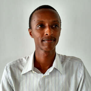 Porträt: Oliver Makambira 