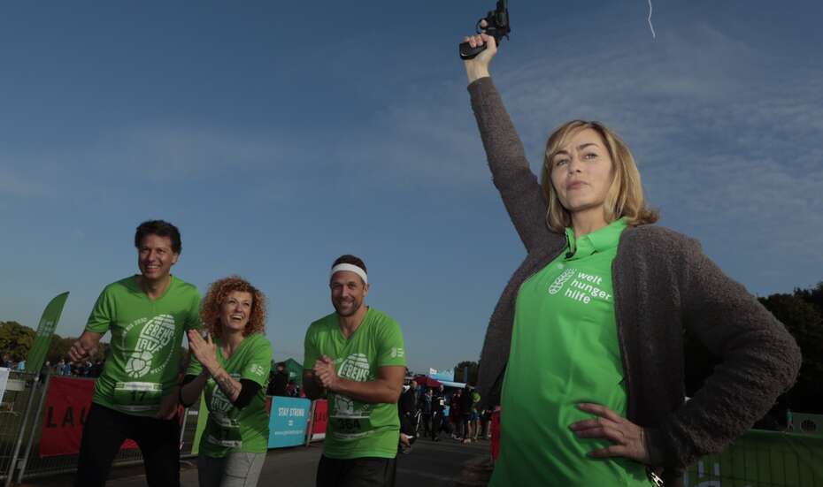 Welthungerhilfe Zero Hunger Run 2016, mit Michael Hofmann, Marketingvorstand Welthungerhilfe, Lucy Diakovska, ex No Angels, Gesine Cukrowski, Florian Ambrosius und Joe Koerbs Welthungerhilfe Zero Hunger Run 2016, mit Michael Hofmann, Marketingvorstand Welthungerhilfe, Lucy Diakovska, ex No Angels, Gesine Cukrowski, Florian Ambrosius und Joe Koerbs