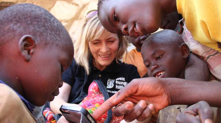 Gesine Cukrowski in Uganda