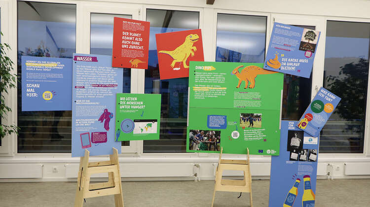 Klima-Wanderausstellung: Themengebiet Wasser Info-Poster zum Thema Wasser