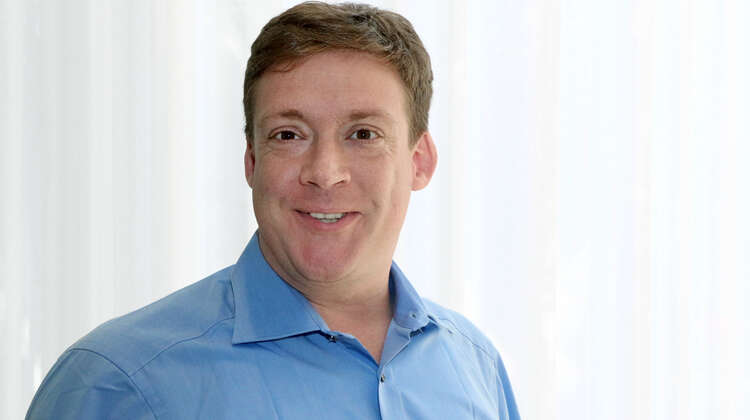 Ein Portraitfoto von Johannes Kaltenbach, Landesdirektor Malawi