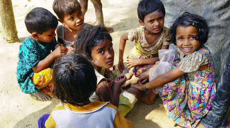 2018-rohingya-krise-gefluechtete-kinder-welthungerhilfe.jpg Geflüchtete Kinder in Bangladesch