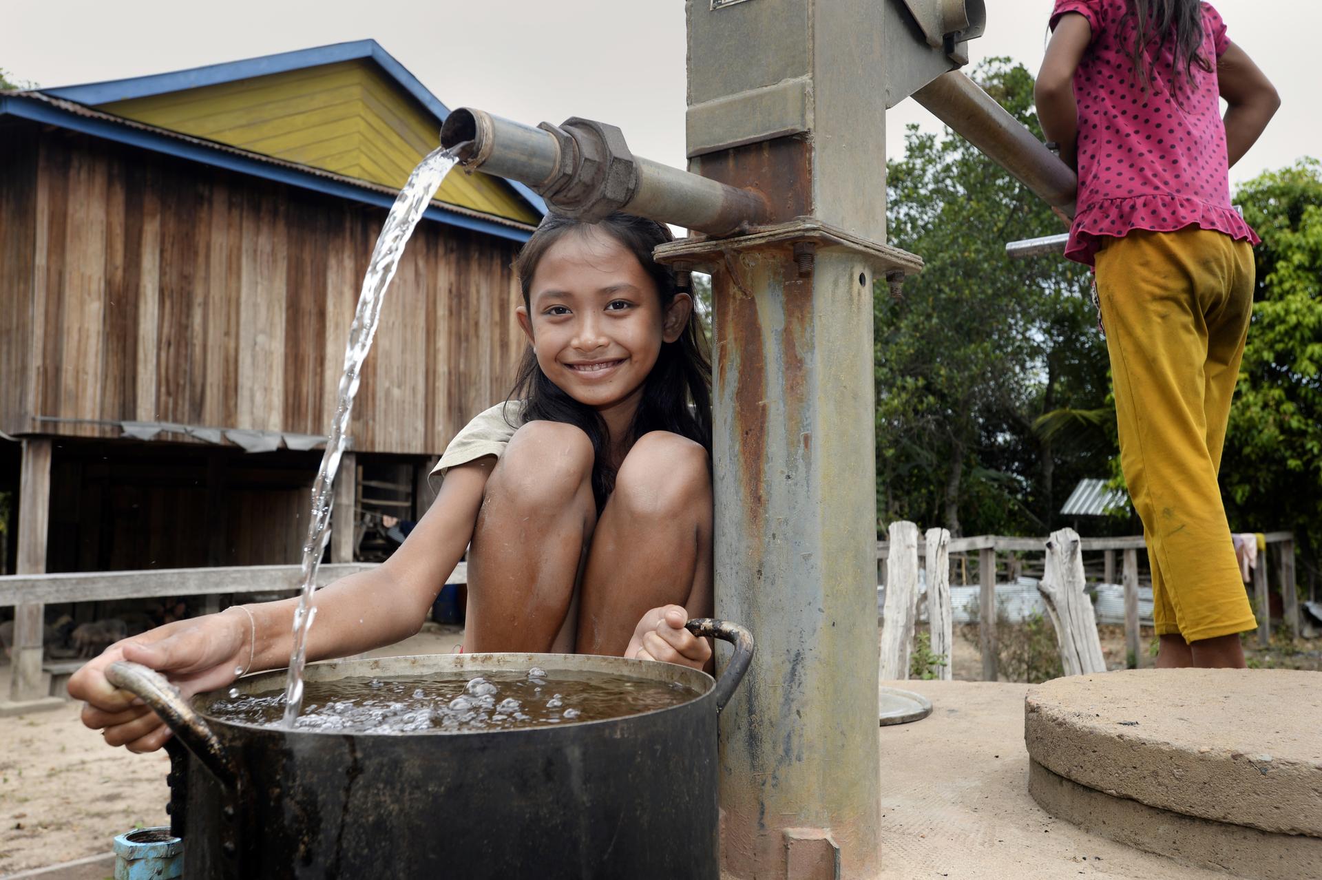 Wasser ist ein Menschenrecht - jetzt die Menschen weltweit unterstützen und spenden!