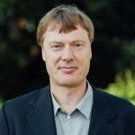 Portrait Friedel Hütz-Adams.