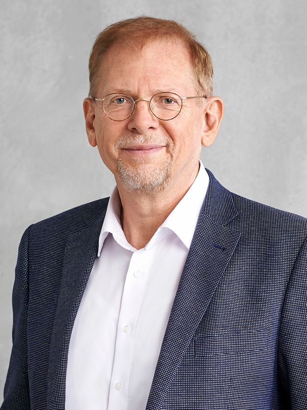 Wirtschaftswissenschaftler Dr. Hans-Heinrich Bass.