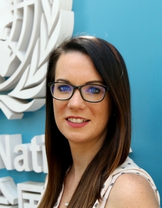 Portaitfoto von Leah Lynch, stellvertretende Direktorin, Development Reimagined, und Expertin im China Africa Project.