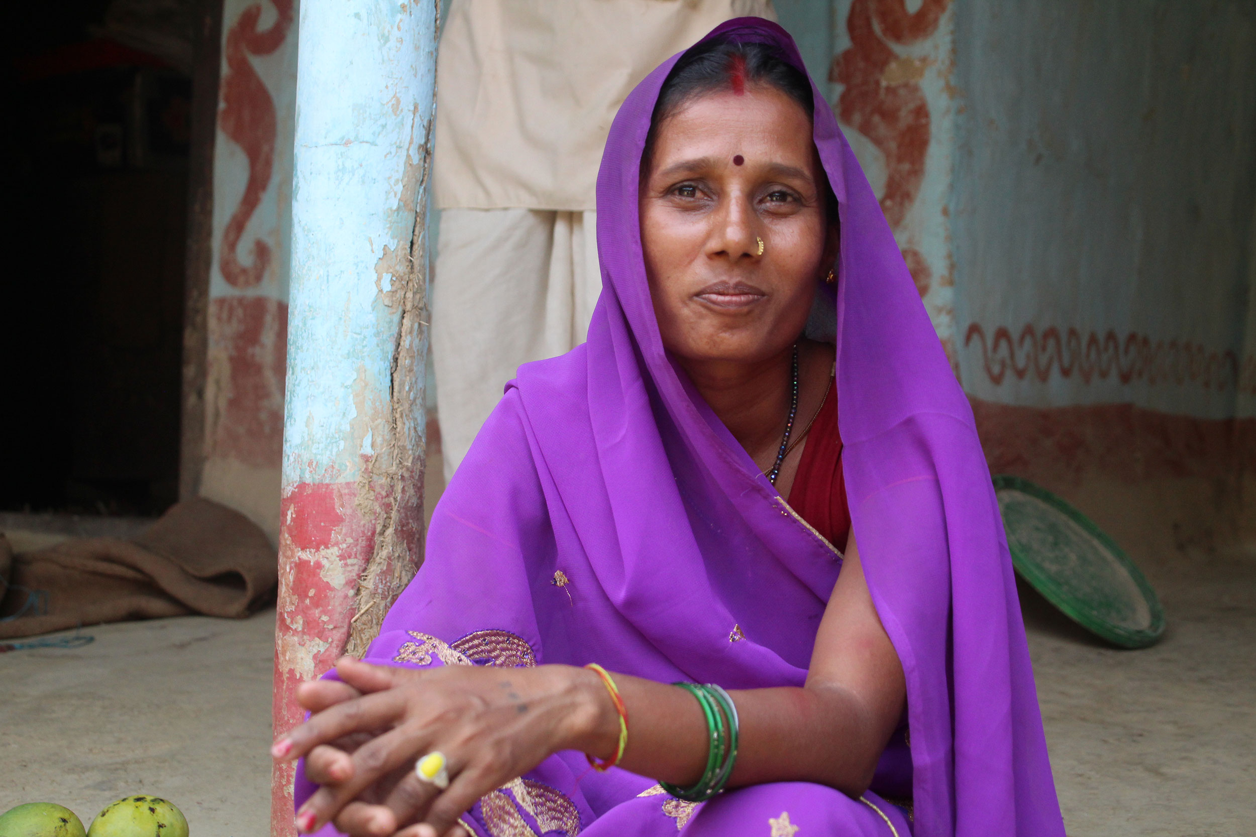 Landwirtin Rekha Devi Sharma in Malhaniya im Siraha Distrikt (Nepal).
