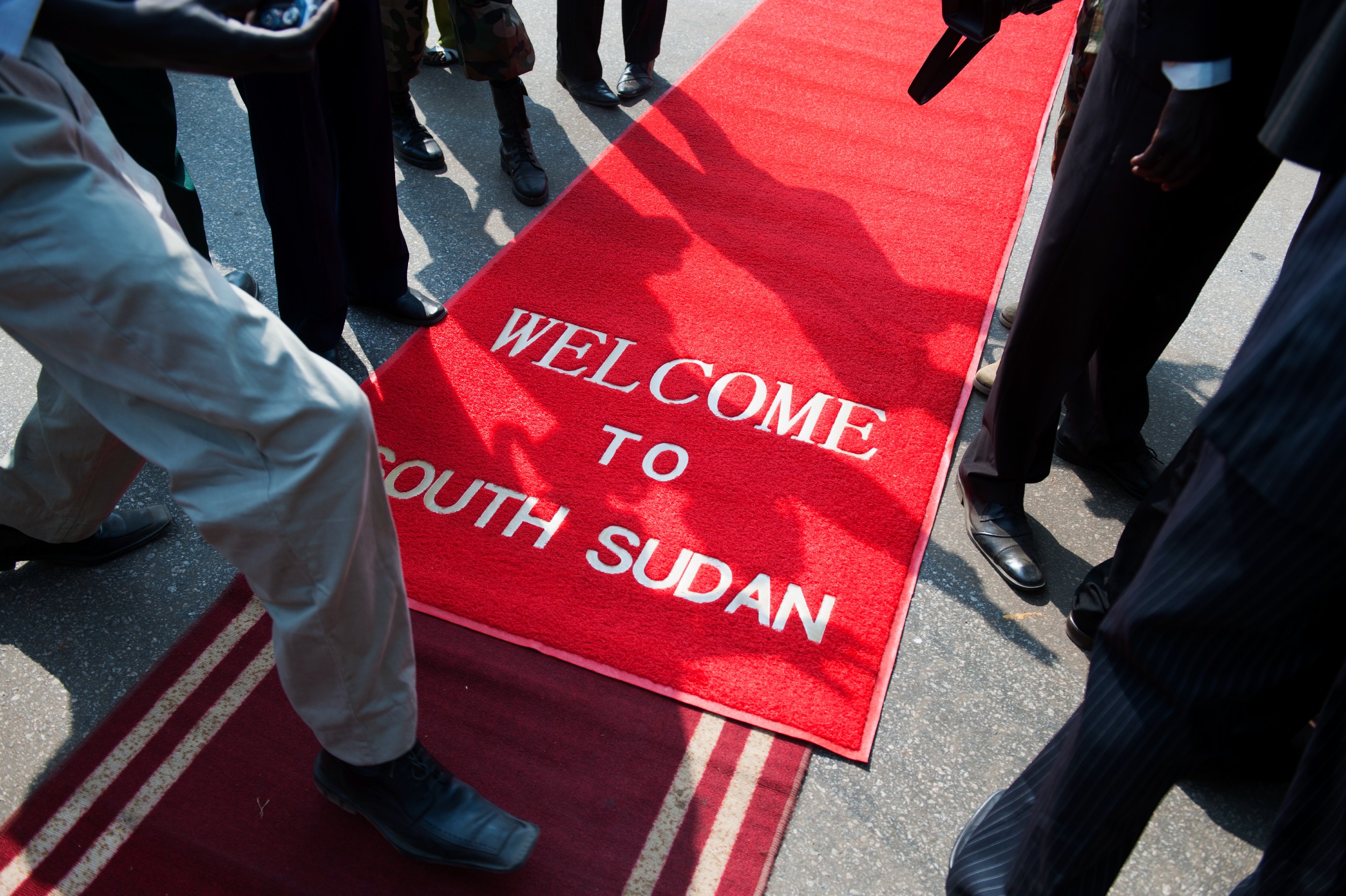 Ein roter Teppich zur Feier von Zehn Jahre Südsudan am Gründungstag, Dschuba 2021.